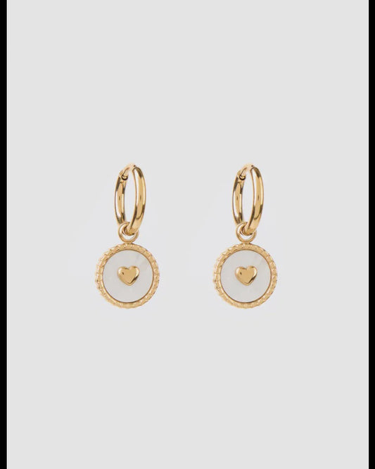 Shell Mini Heart Earrings
