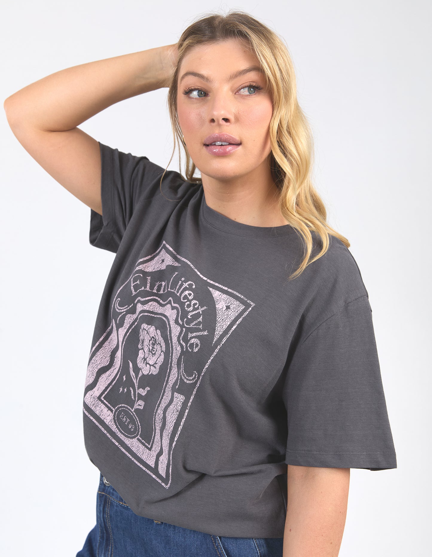Accolade Tee