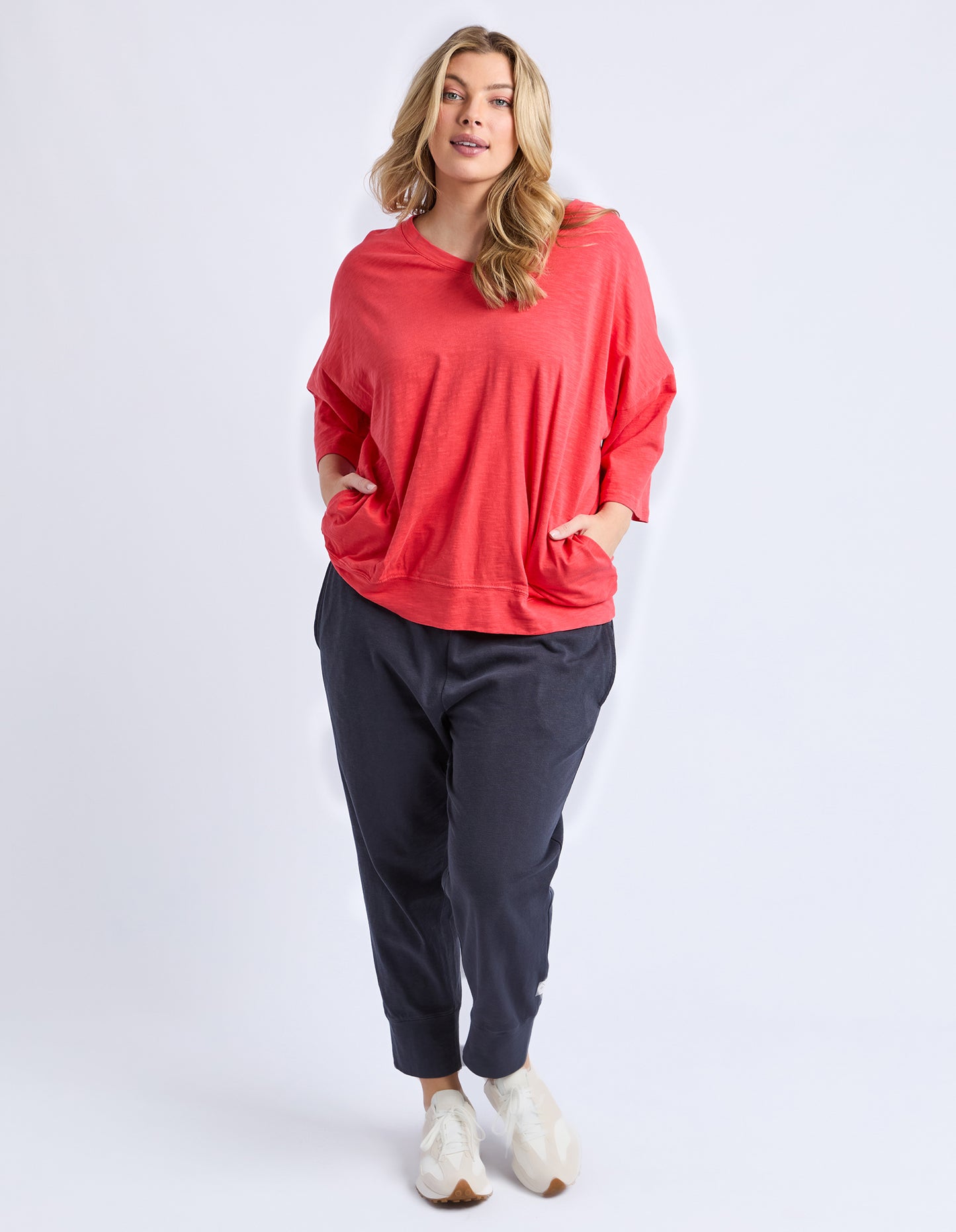 Maizie Sweat Vee Neck Cayenne