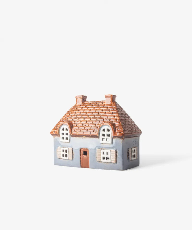 Tea Light House