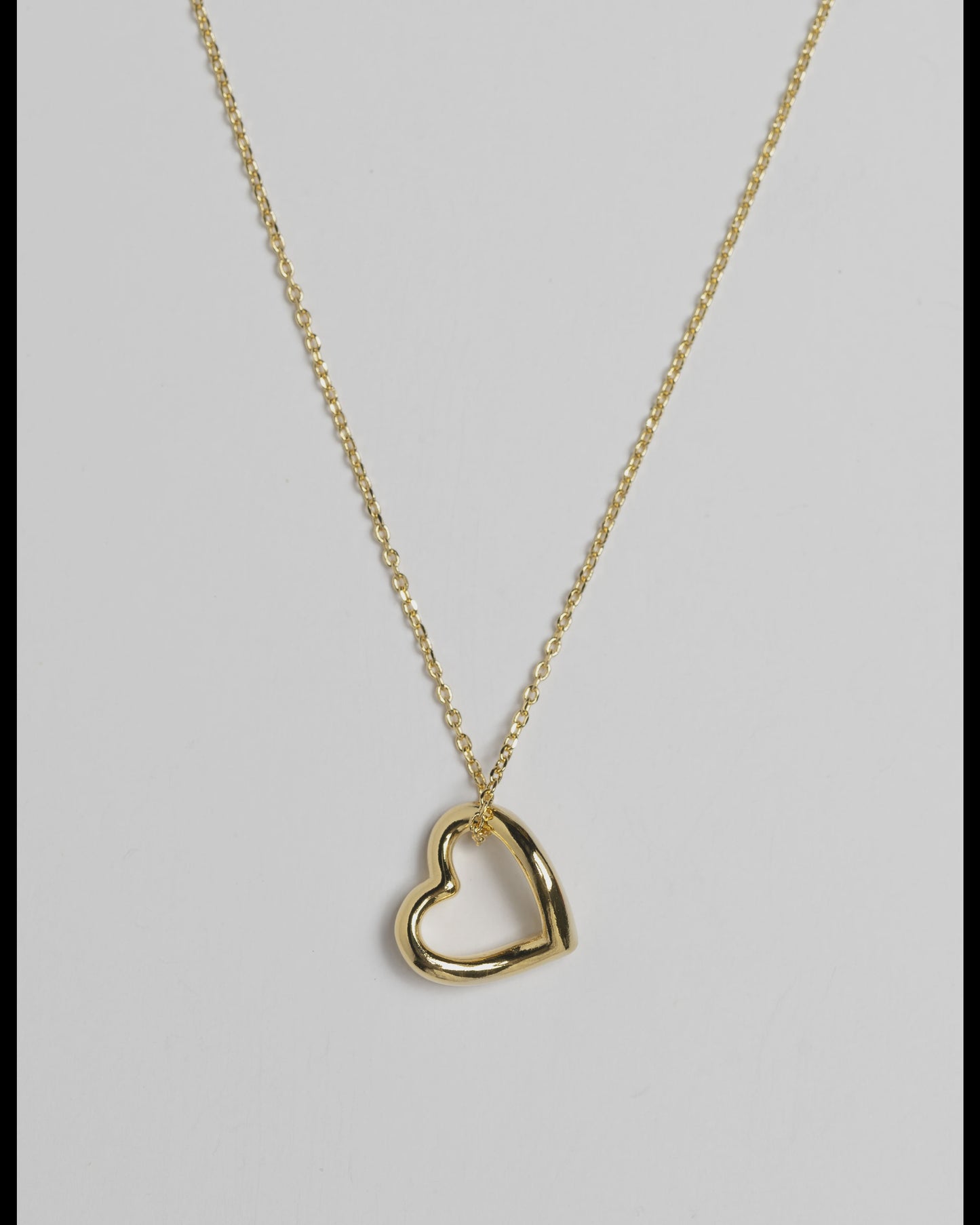 Outline Heart Necklace