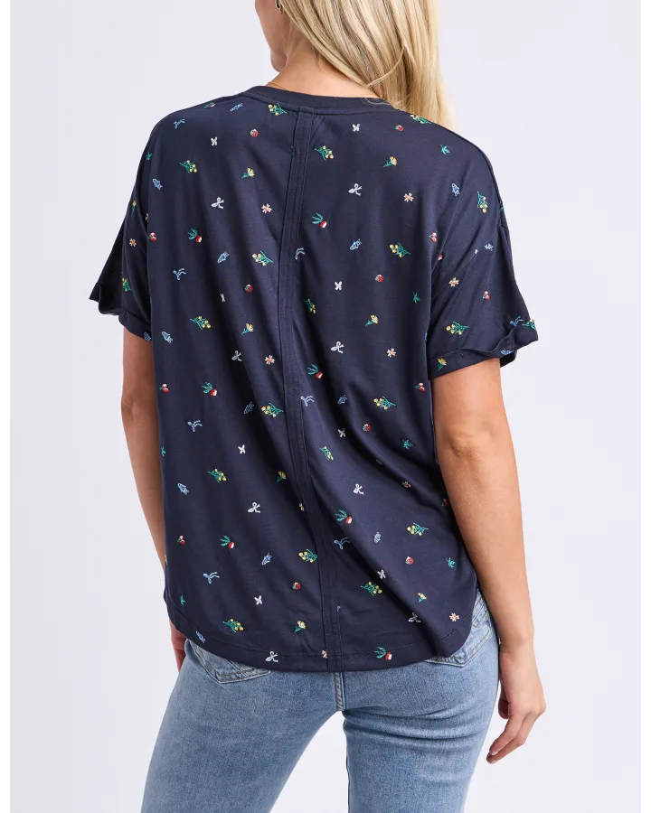 Festive Market Tee