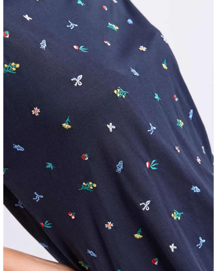 Festive Market Tee